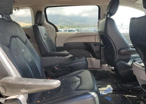 2017 Chrysler Pacifica Touring L из США, поврежденный, VIN 2C4RC1BG1HR642260